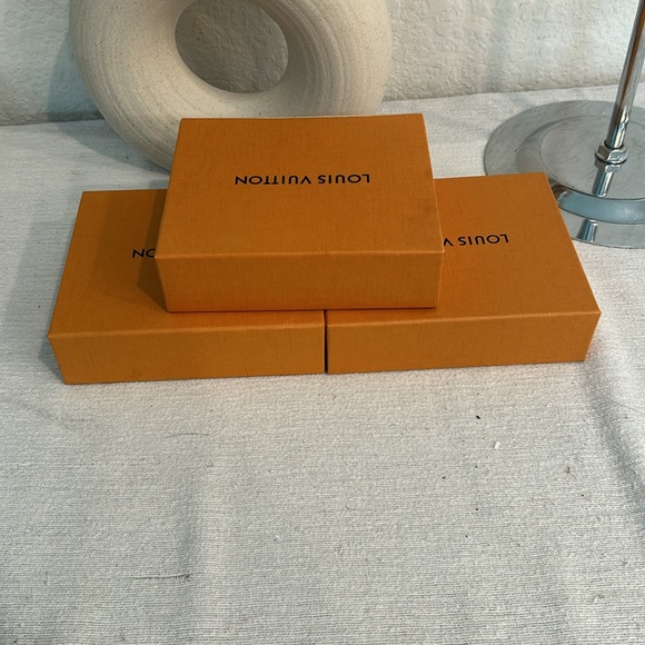 Louis Vuitton Slide Gift Box 3 sets new - Picture 2 of 2